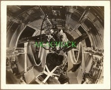 1940s Photo WWII BOEING B17 WAIST GUNNERS Flying Fortress MERIMAN LOS ANGELES picture