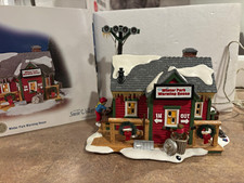 Department 56 Snow Village Winter Park Warming House Lighted Boxed picture