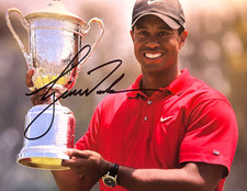 TIGER WOODS Signed Autograph 8x10