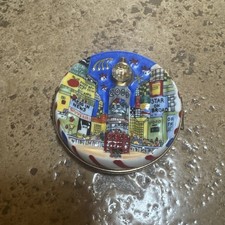 Chanille Limoges NEW MILLENNIUM TIMES SQUARE 2000 PorcelainHinged Box Peint Main picture