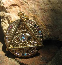 METAPHYSICAL MAGICKAL SPIRITUAL ALL SEEING EYE PENDANT picture