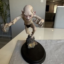 WETA The Hobbit: An Unexpected Journey Gollum Enraged 1:6 Scale Polystone Statue picture