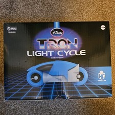 Eaglemoss Disney TRON Light Cycle - NEW Blue w/Display Stand - 1st gen picture