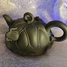Vintage Chinese Yixing Zisha Green Clay Frog Lotus Teapot - Jiang Rong Mark READ picture