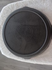 VTG,Griswold#9castIron Skillet 710,LBL,SLANT,ERIE,1906-1912 Heat Ring,Dead Flat, picture