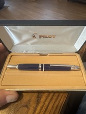Pilot Namiki Vanishing Point Navy Fountain Pen picture