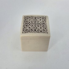 Touchstone Pottery Nova Scotia Celtic Knot Trinket Box Square Lidded  picture