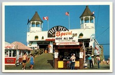 ME, Old Orchard Beach, Entrance to Pier, Circus Wagon, Vintage Postcard picture