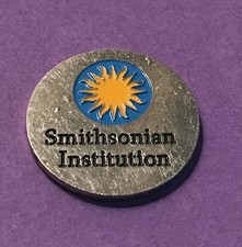 New Listing RARE & Discontinued Blue and Gold Smithsonian Apollo 11 Token picture