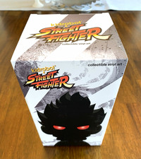 NEW Kidrobot Street Fighter AKUMA - 7 in Vinyl Collectible Art Figure NIB picture