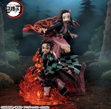 Demon Slayer  Xross Link Tanjiro Nezuko Set of 2 Figures New SEGA - US Seller picture