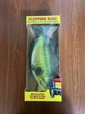 VTG 2005 Hitch Critters 3492 FLOPPING BASS Animated Ball Hitch Cover Brake Light picture