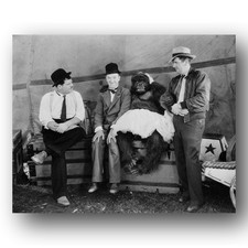 Charles Gemora, Hal Roach, Oliver Hardy, Stan Laurel Photo 8x10 The Chimp 1932 picture