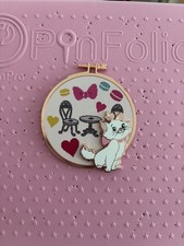 Disney Trading Pin Marie Chaser Classics Cross Stitch Rose Gold PALM Monogram picture
