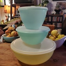 Vintage Tupperware Lot Fix-N-Mix Yellow 274-1,  crisp 679-1, Wonderlier 237-13 picture