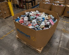 Walmart Household Essentials Mix Merchandise with Trending Goods picture