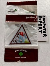 Girl Scout Brownie Badge Computer Expert New Sealed Package Item 61219 Iron On picture
