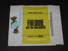 1965  Donruss  FREDDIE AND THE DREAMERS  Trading Card  ( 1 ) Wax Wrapper picture