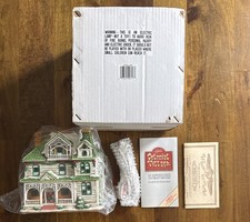 Geo Lefton Colonial Village-Burnside-00717 Handpainted Christmas Village Home picture