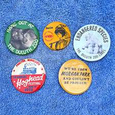 5pc Vintage Pinback Button Lot Duluth Zoo Morgan Park Hoghead Festival picture