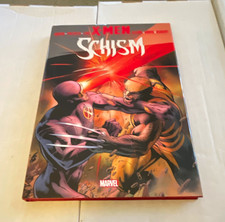 X-Men: Schism HC Jason Aaron Wolverine Cyclops Alan Davis Cover Marvel picture