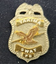 Washington State Yakima City Police SWAT Team Lapel Pin ERT SRT TRT ESU picture