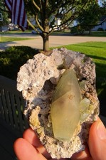 UBER COOL Green Calcite DT on Chalcedony, Madhya Pradesh India – 4.01 in SCAB picture