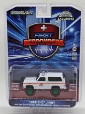 Greenlight First Responders 1986 GMC Jimmy NYC EMS 1/64 Hobby Exclusive CHASE picture