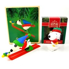 Vtg Hallmark Keepsake Ornament Snoopy & Woodstock Peanuts Gang 40th picture
