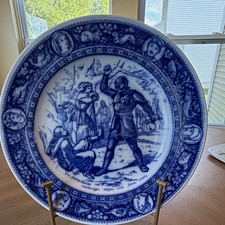 Wedgwood Ivanhoe Historical Decorative Plate, Round Glossy from 1901. picture