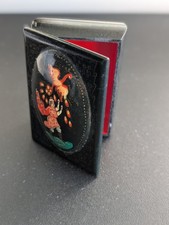 Vtg Russian Lacquered Handpainted 2.75x2” Hinged Lidded Trinket Box  picture