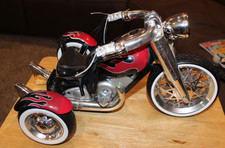 ''Bratz Big Babyz Rock Angelz Motor Bike Trike (Red & Black w/ Flames) w/Sound picture