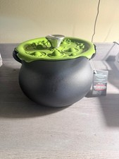 Smith & Clark 4QT Pre-Seasoned Cast Iron Cauldron Green Bubbling Lid Halloween picture