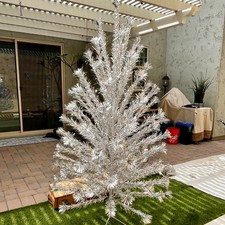 Vintage 7 ft Sparkler Pom Pom M7100 Aluminum Christmas Tree  with 100 branches picture