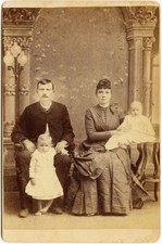 YOUNG FAMILY BY FEY & BRAUNIG CUERO & HALLETTSVILLE, TEXAS CABINET CARD PHOTO picture