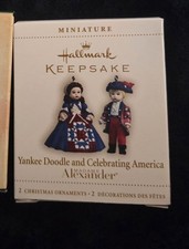Hallmark 2006 Ornament Yankee Doodle & Celebrating America Madame Alexander picture