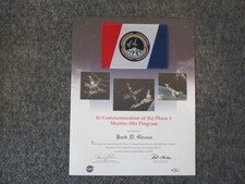 NASA SPACE SHUTTLE PHASE 1 SHUTTLE-MIR PROGRAM 1998 CERTIFICATE STS91 FLOWN FLAG picture