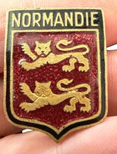 Vintage French NORMANDIE Enamel Lapel Pin CAMUS Paris 2 Leopards c. 1930s picture
