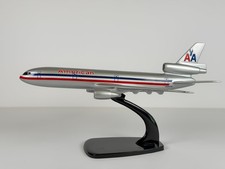 Vintage Air Jet Advance American Airlines McDonnell Douglas DC-10-30 1:200 Scale picture