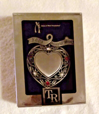 Things Remembered Make A Wish 2003 Christmas Ornament Heart Rhinestones picture