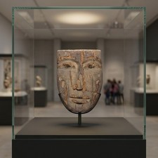 Pharaonic Mask Ancient Egyptian Royal Funerary Relic, Museum Decor picture