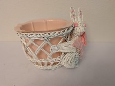 Vth White Wicker Bunny Basket Planter w/Pink Liner 6
