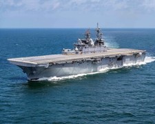 U.S. Navy Aircraft Carrier USS Tripoli (LHA-7)  at sea 8x10 Photo 176 picture