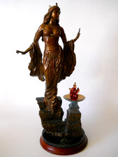 Franklin Mint Bronze *Queen Guinevere* Figurine-Emily Kaufman Ltd Ed 404/9500 picture