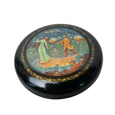 Box Hand Painted Mstyora Metelitsa Soviet Era Lacquer Signed VTG Black 3.5