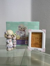 Precious Moments-Mother/Love-How Do You Spell Mom-Retired 2004 picture