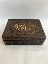 VINTAGE HAND MADE HAND CARVING WOODEN BOX COLLECTABLE  picture