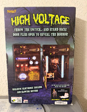 RARE *DEADSTOCK  2012 Spirit Halloween “High Voltage” animatronic picture