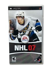 NHL 07 (Sony PlayStation Portable PSP, 2006 EA Sports) No Manual - Tested picture