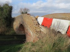 Photo A2 Yet more accident damage at Dixon's Gap Bridge, Wilstone Gubble c2014 picture